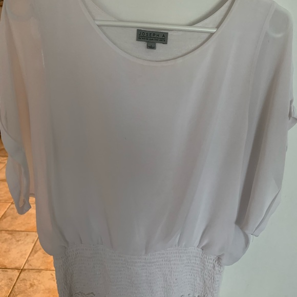 Joseph A. Abboud woman’s short sleeve top (blouse) size L - Picture 3 of 9